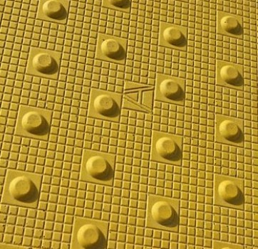 tactile paving